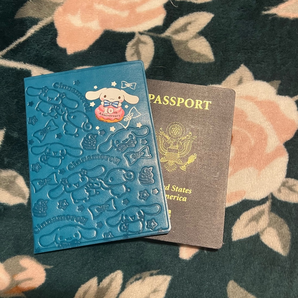 Cinnamoroll Passport Cover